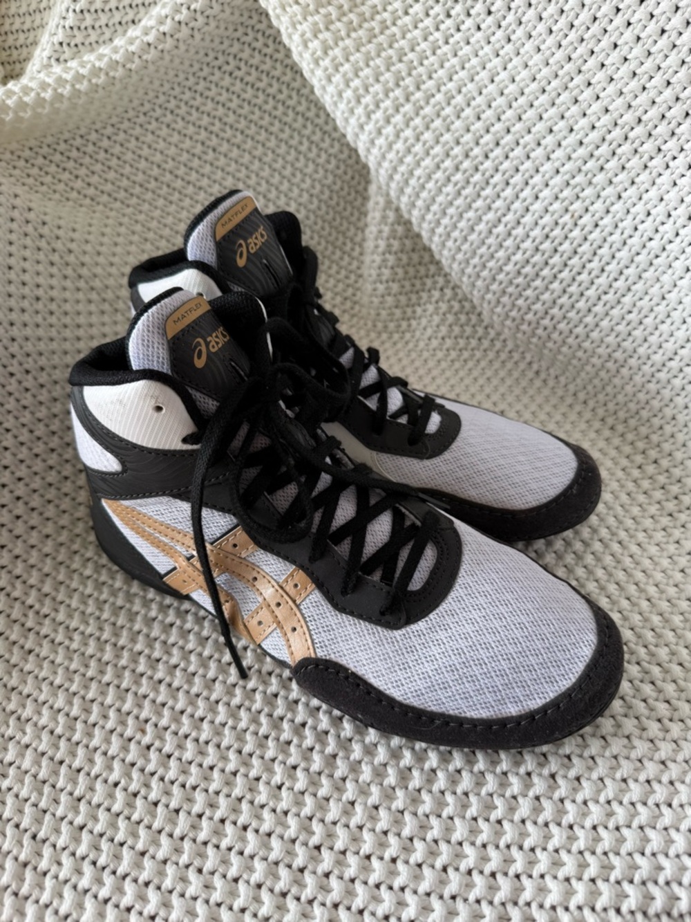 Asics White, Black and Gold High-Top Wrestling Shoes